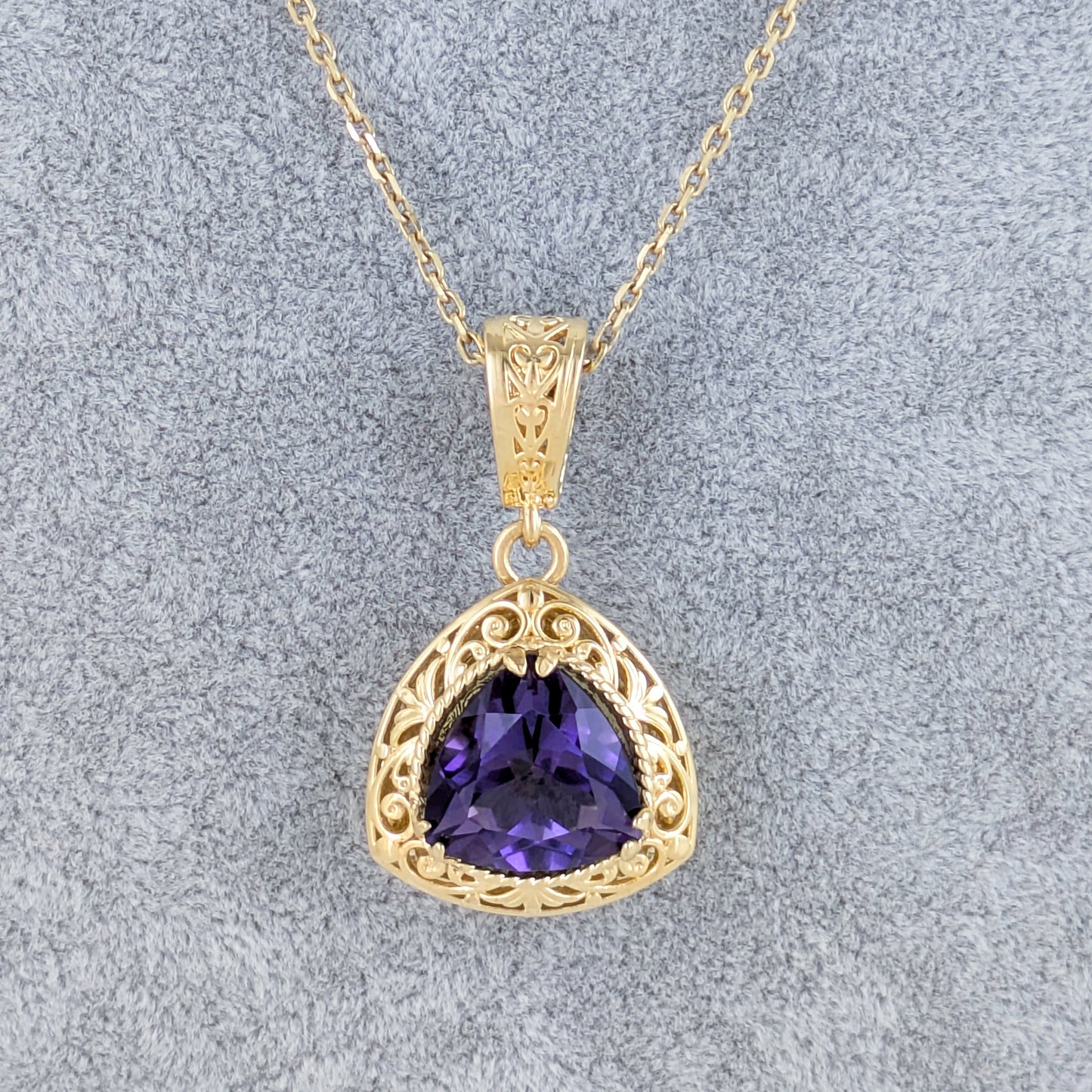 Trillion Cut Tanzanite Color Quartz Scrollwork Pendant  w/18+2 in chain