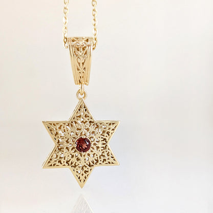 Star of David Filigree Pendant with Garnet or Citrine – Optional Chain