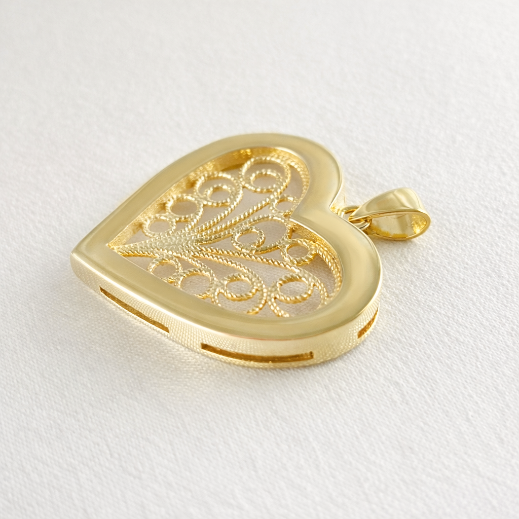 Filigree Heart  Pendant Necklace