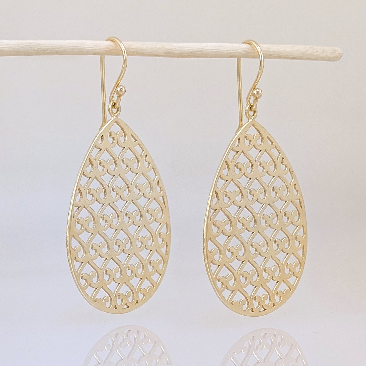 Textured Teardrop Drop Earrings
