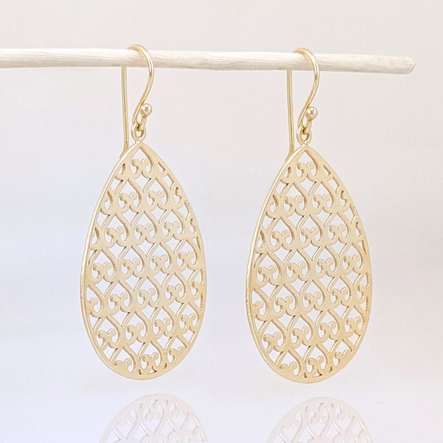 Textured Teardrop Drop Earrings