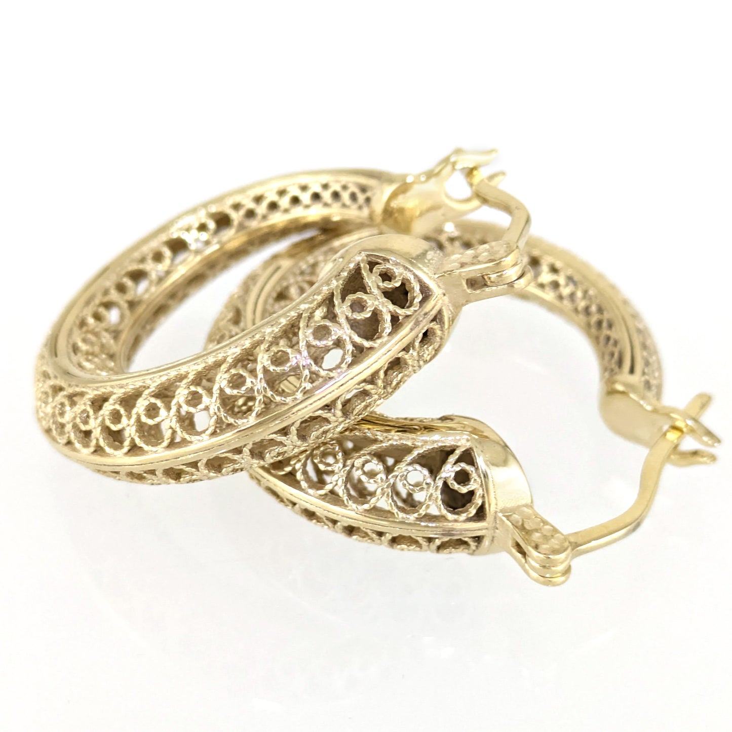 Graduated Filigree Hoop Earrings