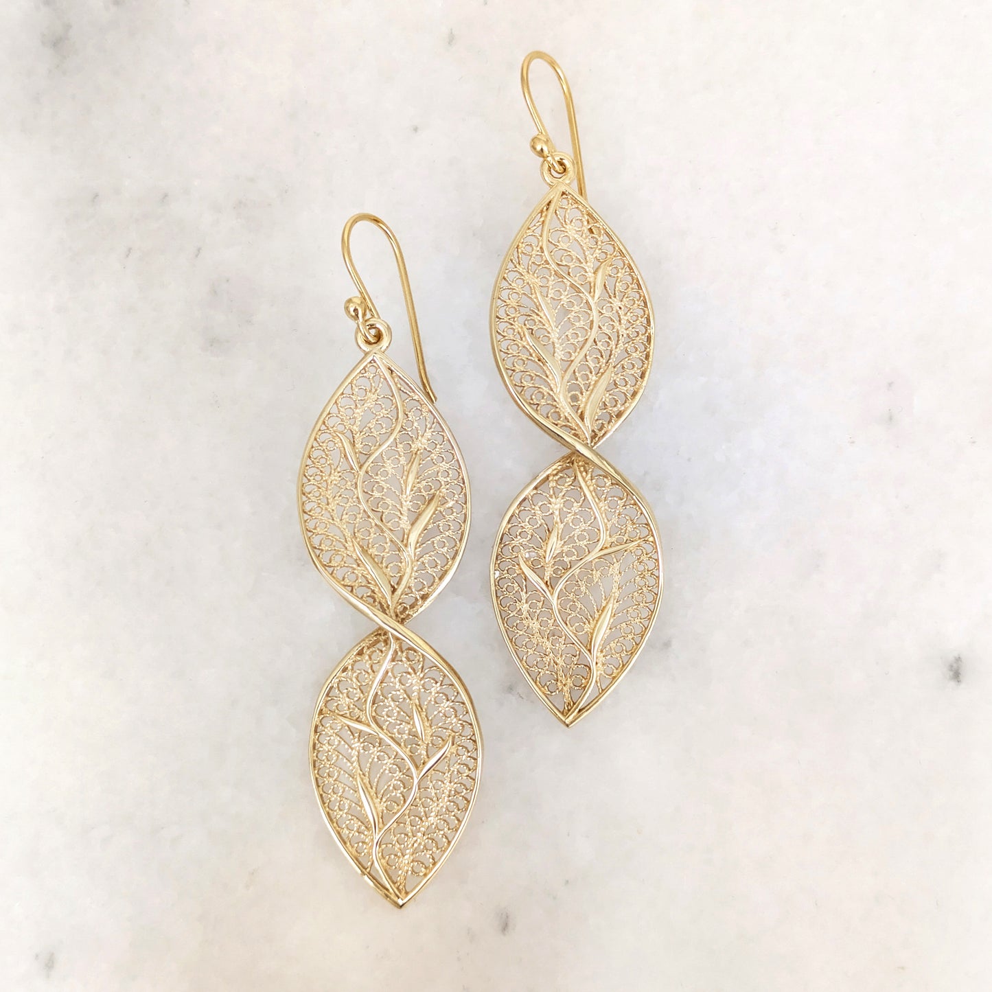 Nature Inspired Filigree Leaf Dangle Earrings – Elegant Long Earrings with Intricate Detail
