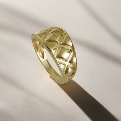 Quilt Pattern Gold Ring - 10k,14k,18k - TurkishBling