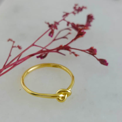Minimalist Knot Gold Ring - 10k,14k,18k - TurkishBling