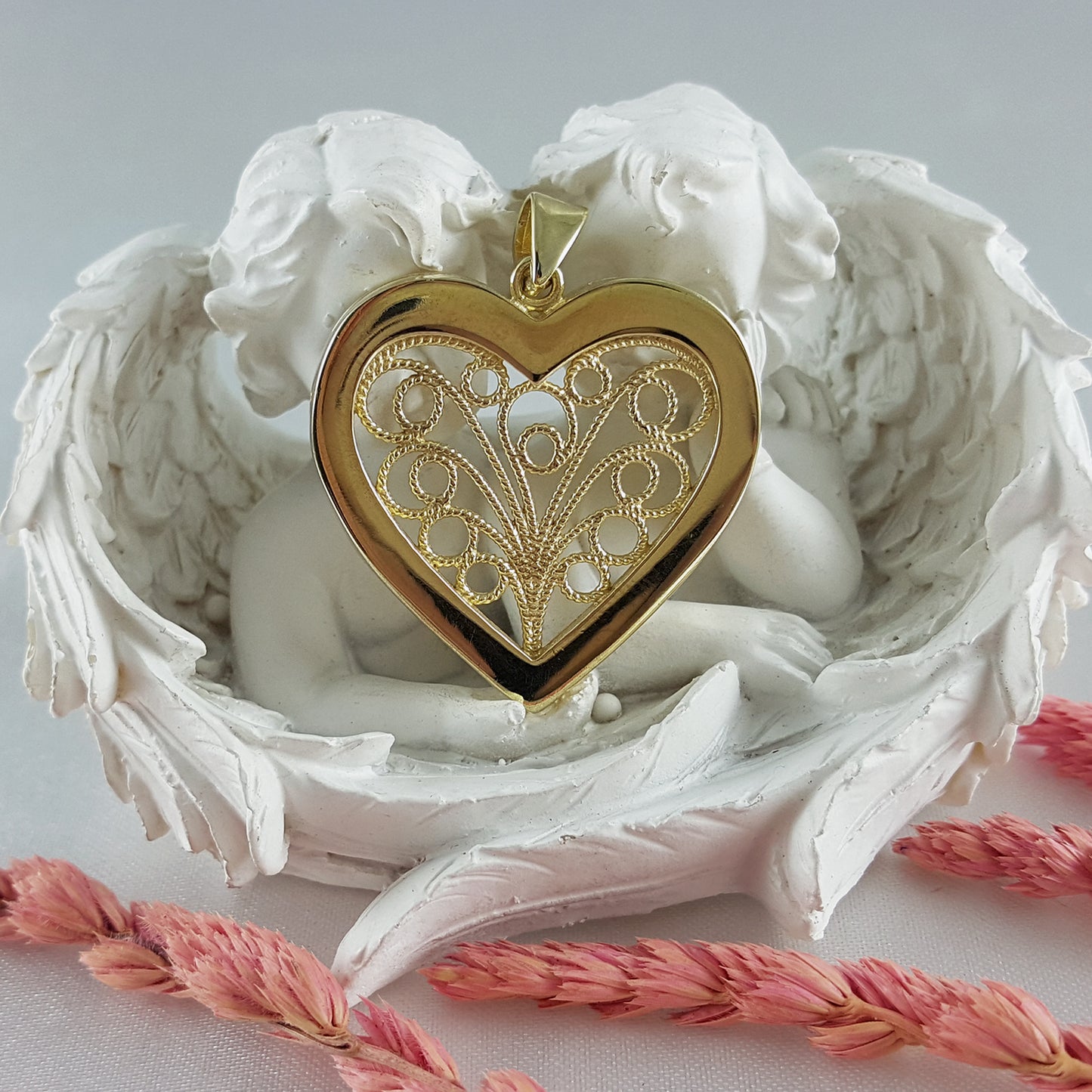 Heart Shaped Artisan Filigree Pendant