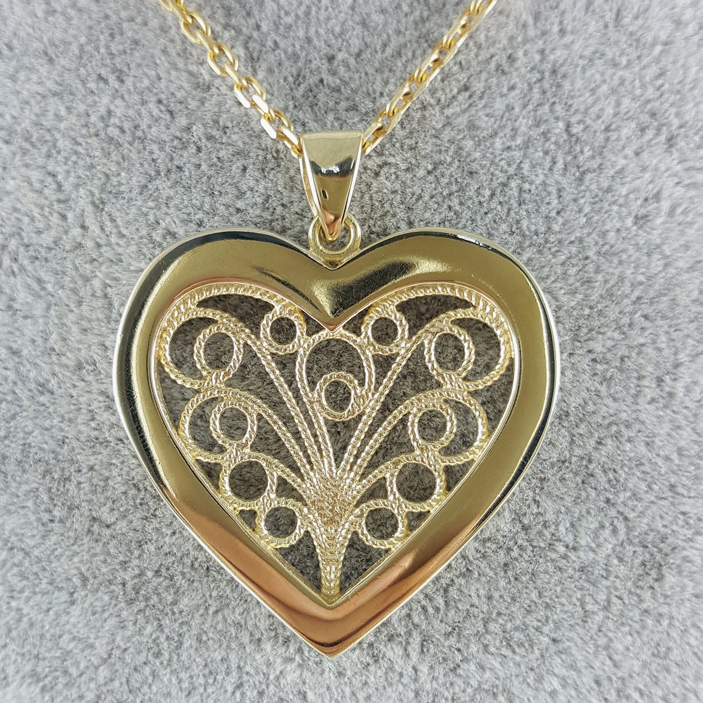 Heart Shaped Artisan Filigree Pendant