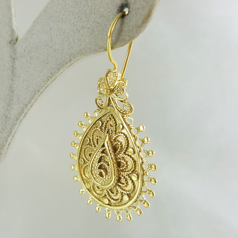 Etruscan Filigree Drop Earrings