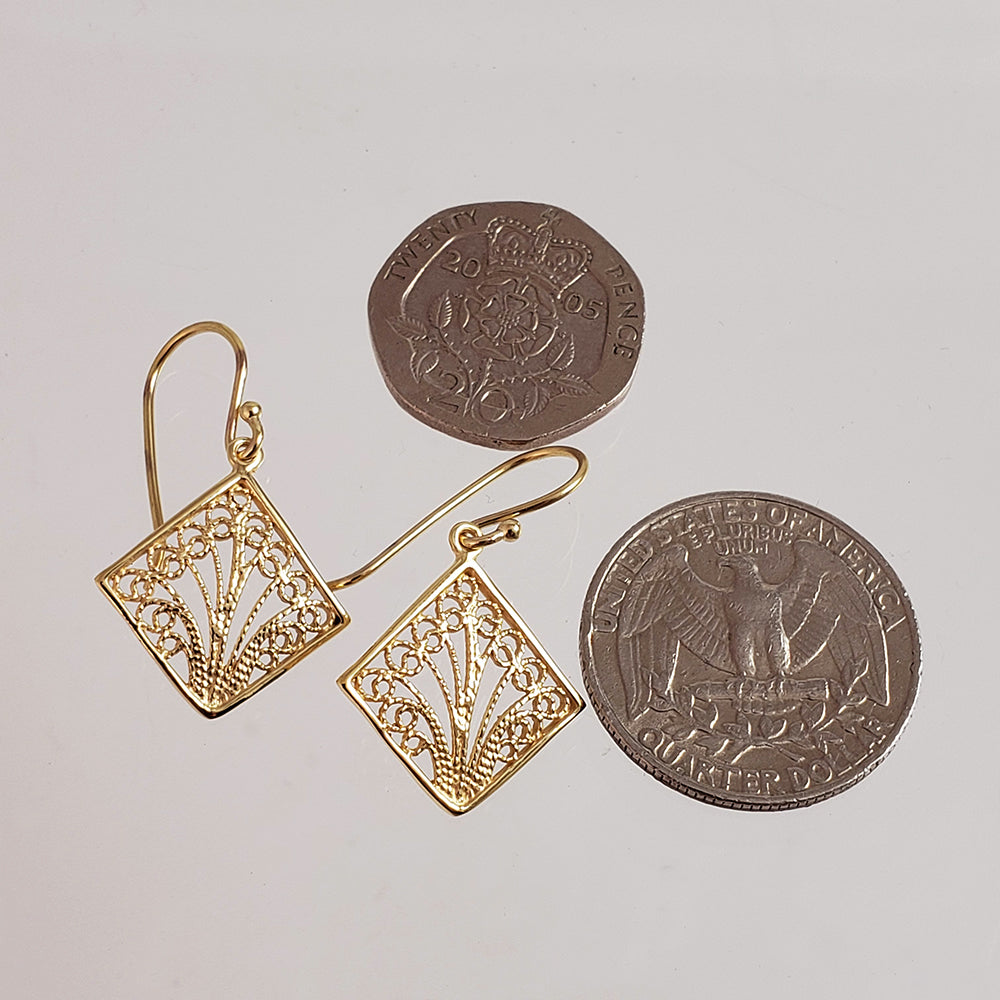 Aesthetic Filigree Square Dangle Earrings