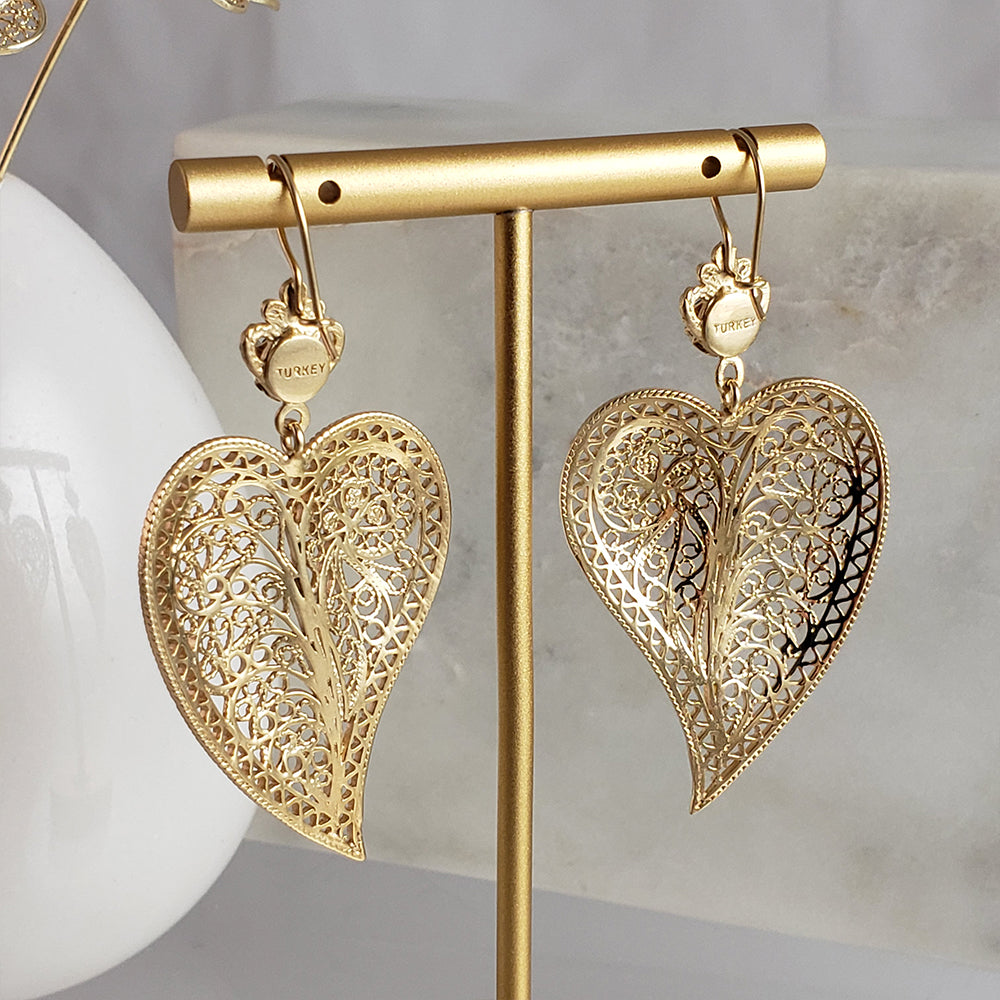 Heart Shaped Filigree Earrings