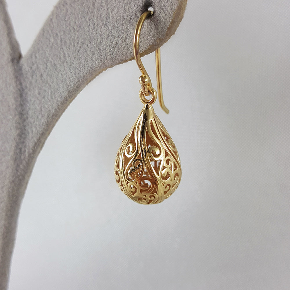 Alluring Gold Teardrop Nightingale Earrings