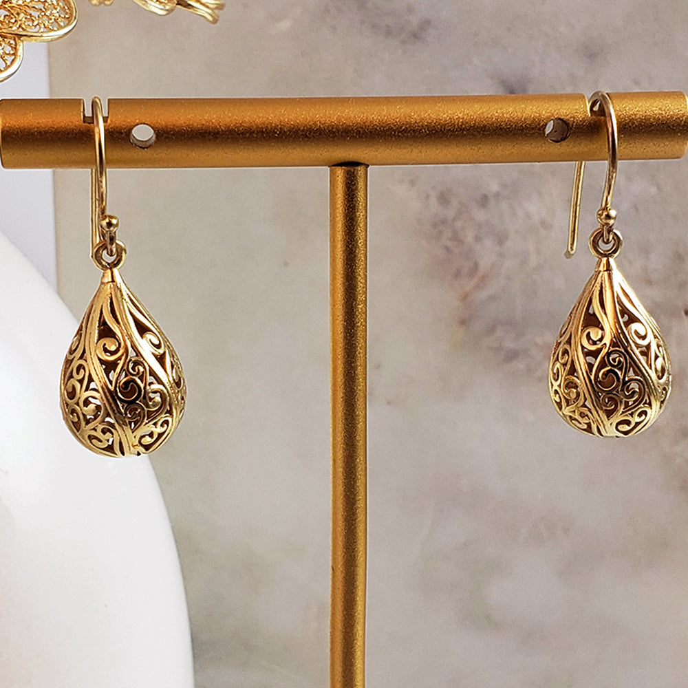 Alluring Gold Teardrop Nightingale Earrings