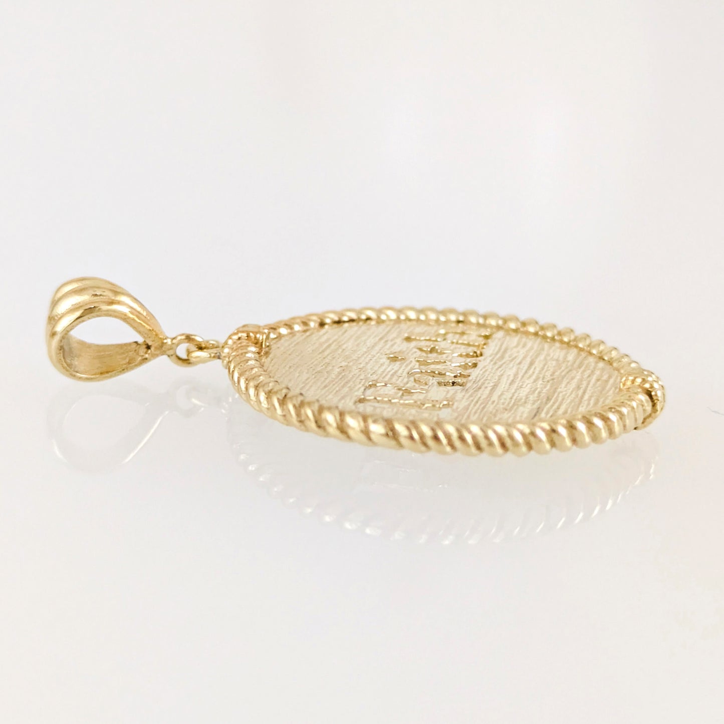 Round Faith Cutout Pendant