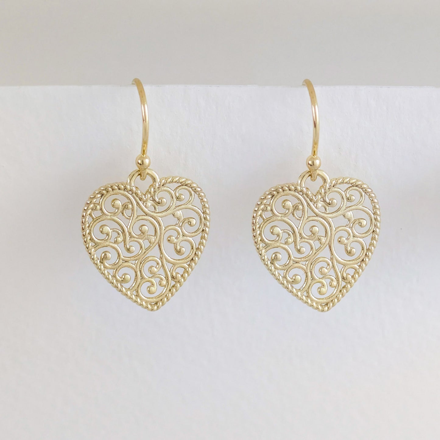 Heart Shape Openwork Filigree Drop Earrings
