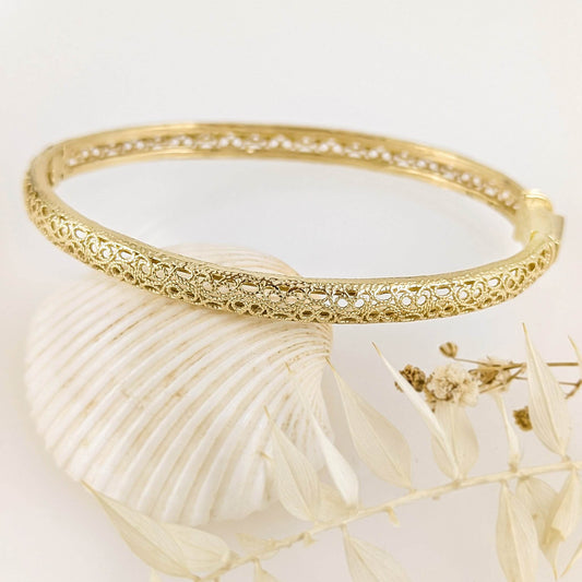 Delicate Filigree Bangle with Click-Top Clasp – Elegant Design from Istanbul – 5mm Width - TurkishBling
