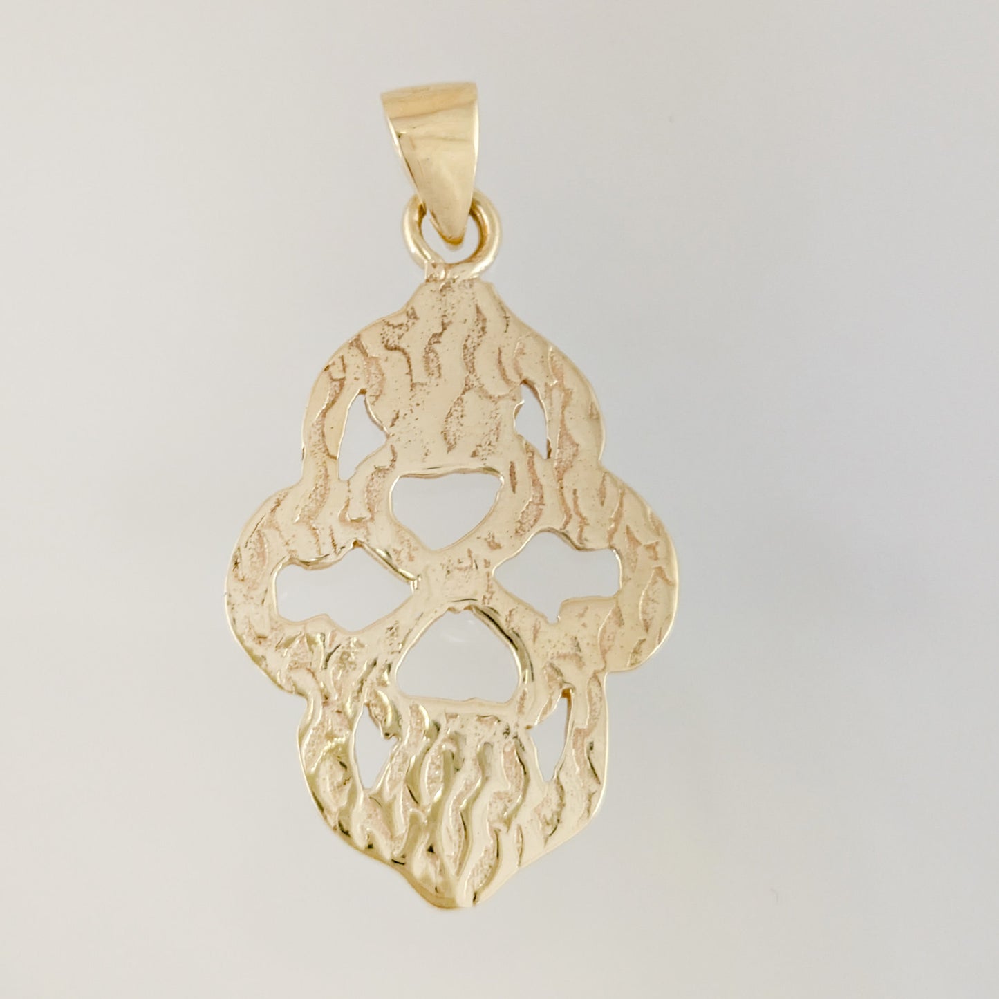 Openwork Quatrefoil Heart Scroll Pendant