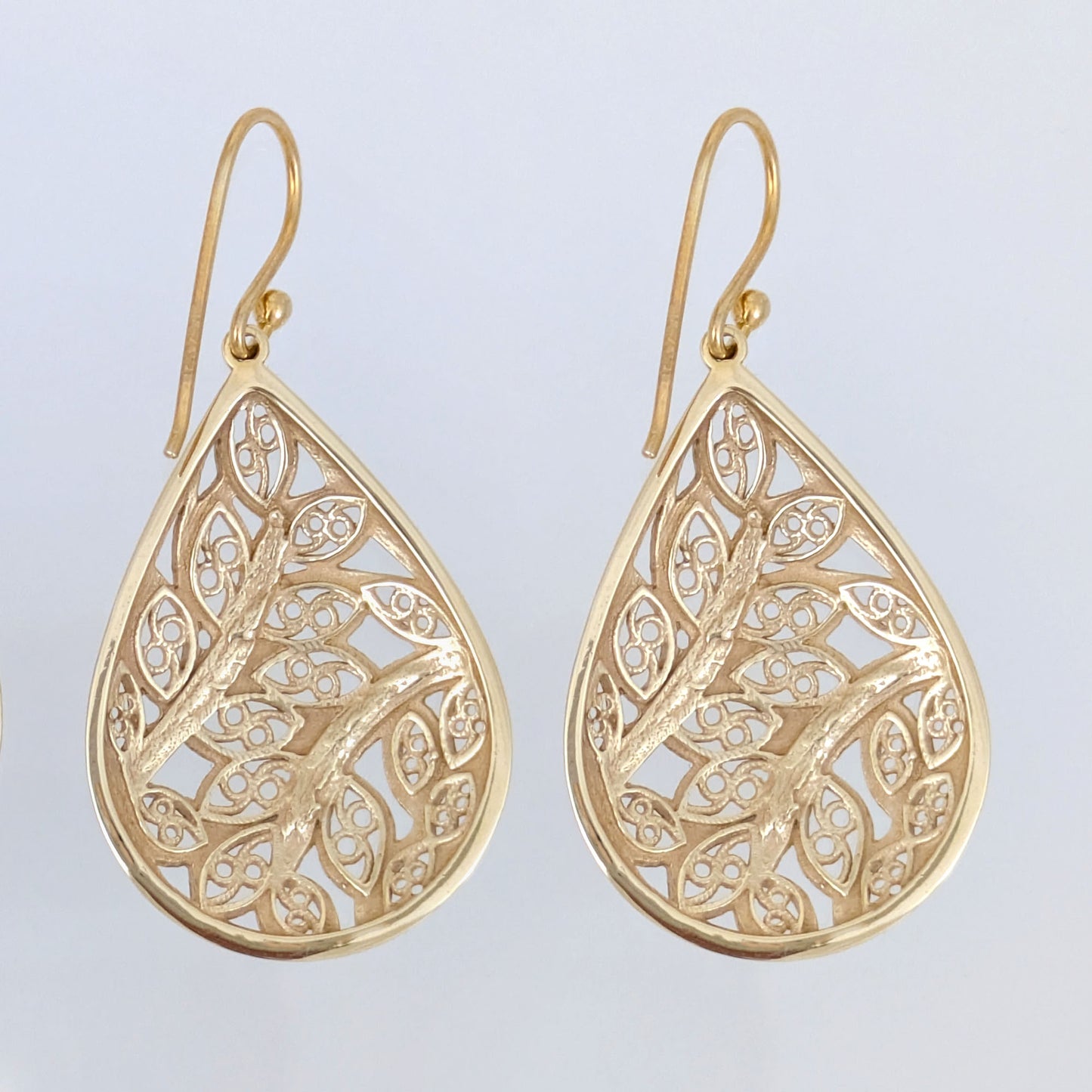 Teardrop Leaf Filigree Drop Earrings