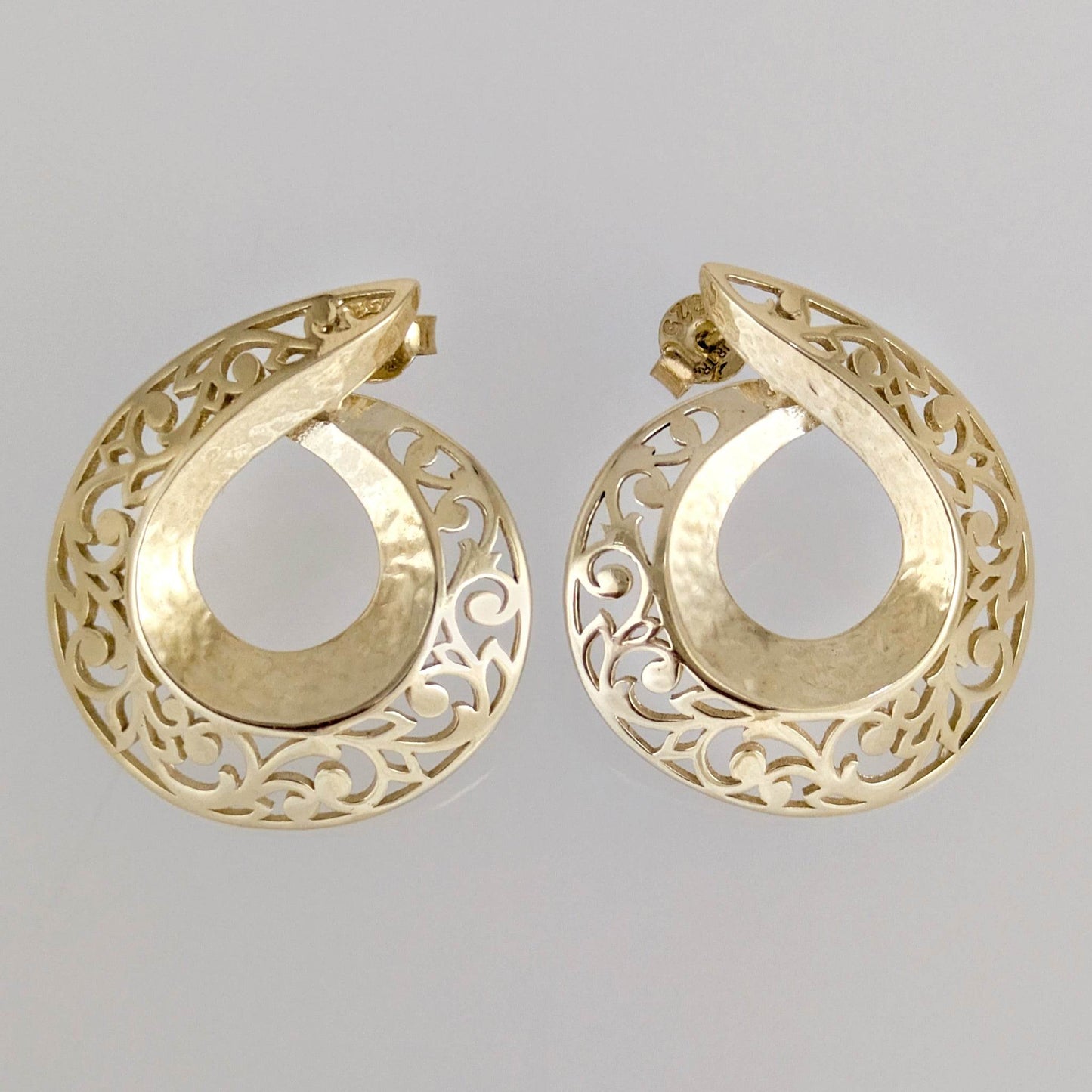 Filigree Swirl Hoop Earrings with Openwork Design - TurkishBling