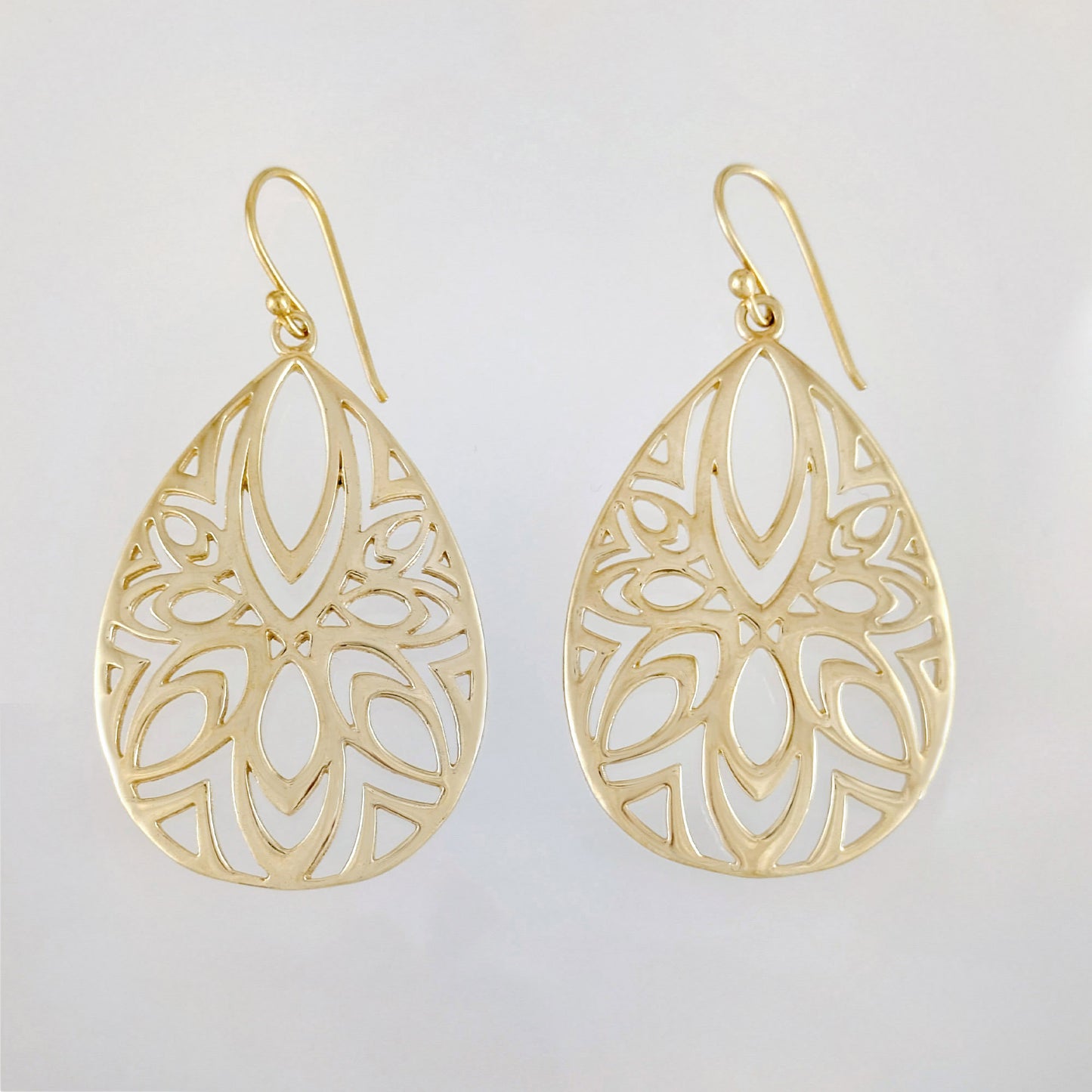 Teardrop Openwork Drop Earrings