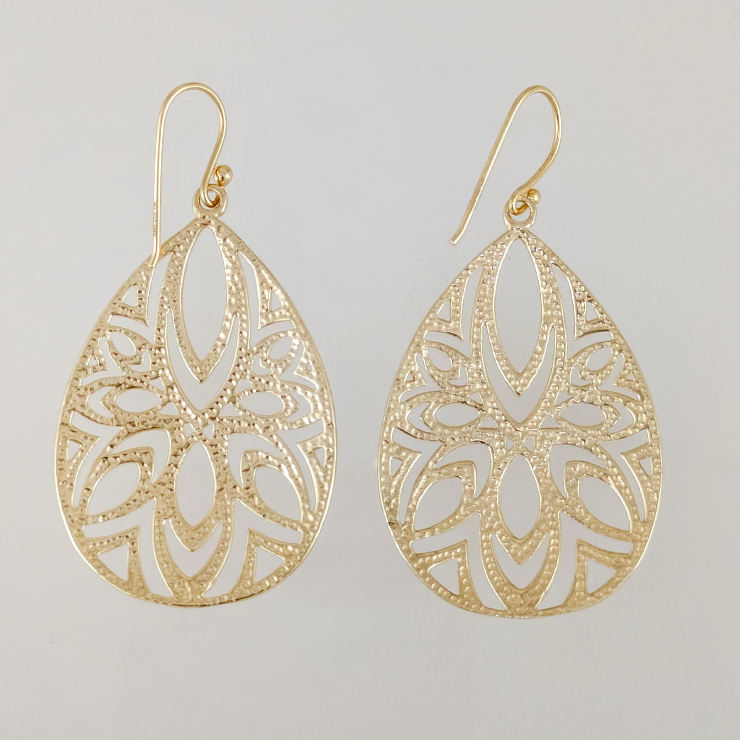 Teardrop Openwork Drop Earrings