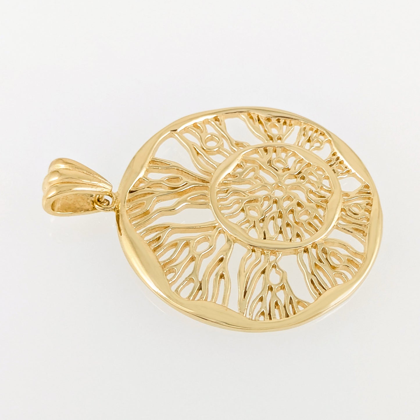 Organic Coral Pattern Openwork Pendant