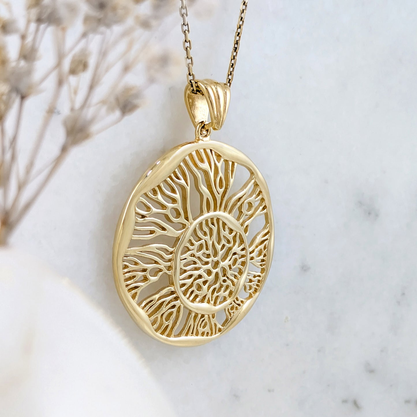 Organic Coral Pattern Openwork Pendant