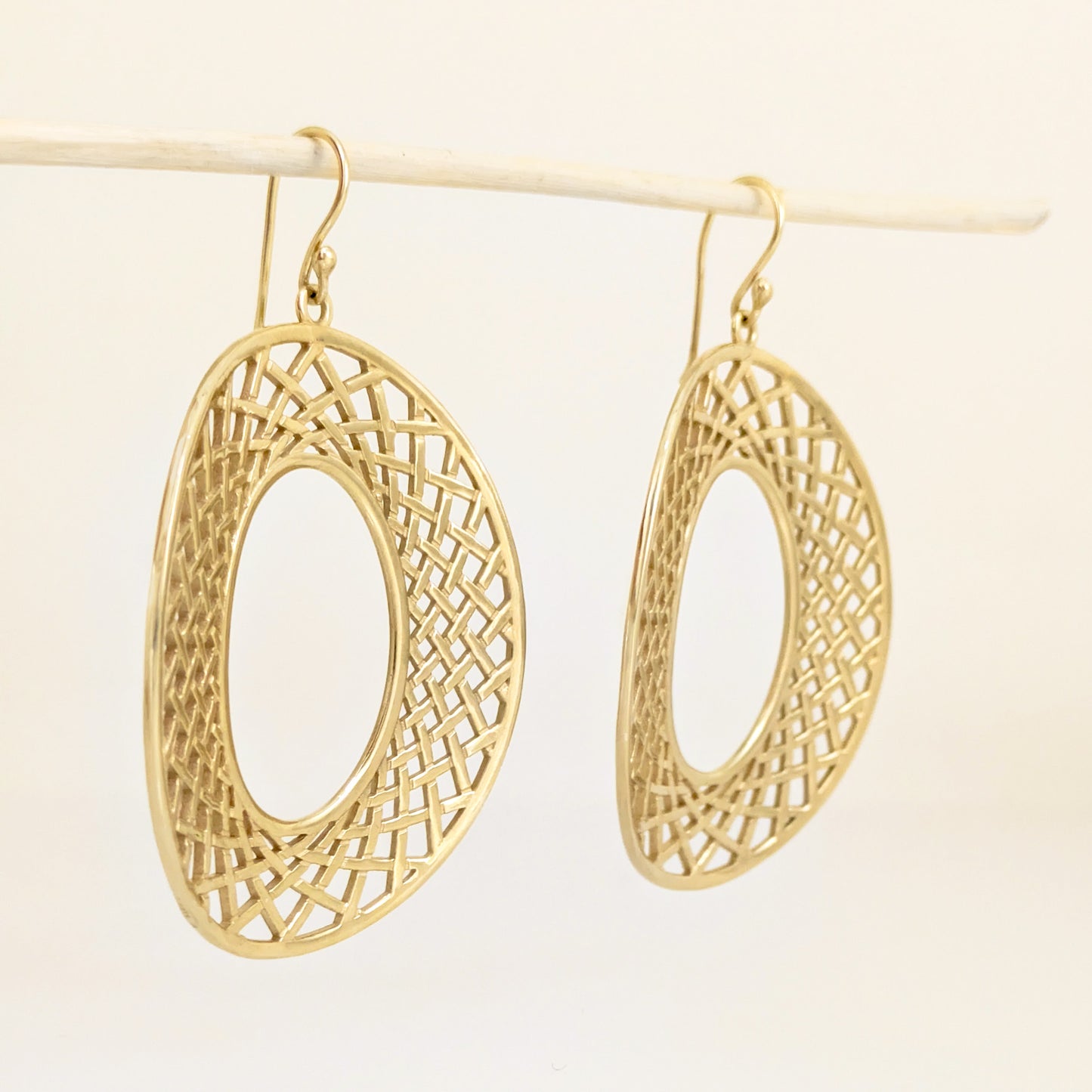 Openwork Oval Drop Earrings — Geometric Statement