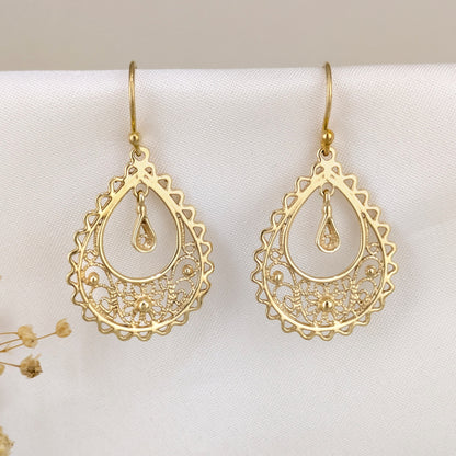 Open Teardrop Filigree Drop Earrings