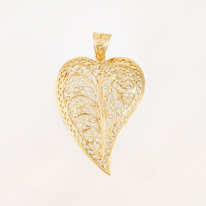Filigree Heart Leaf Pendant