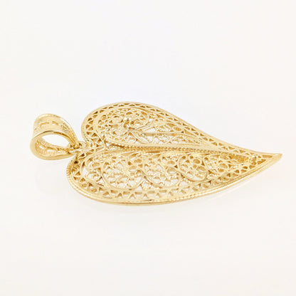 Filigree Heart Leaf Pendant