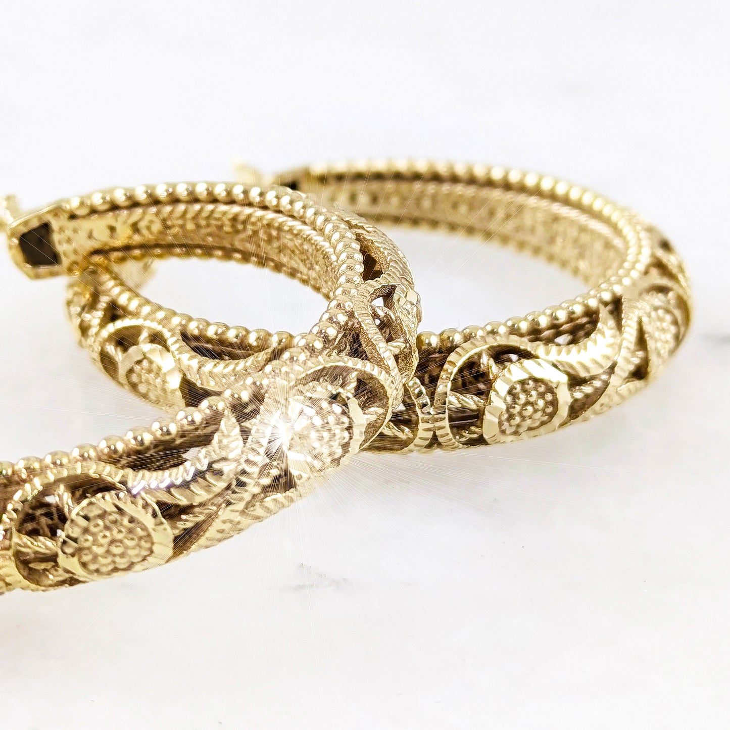 Elegant Floral Filigree Gold Hoop Earrings – Handcrafted in Istanbul