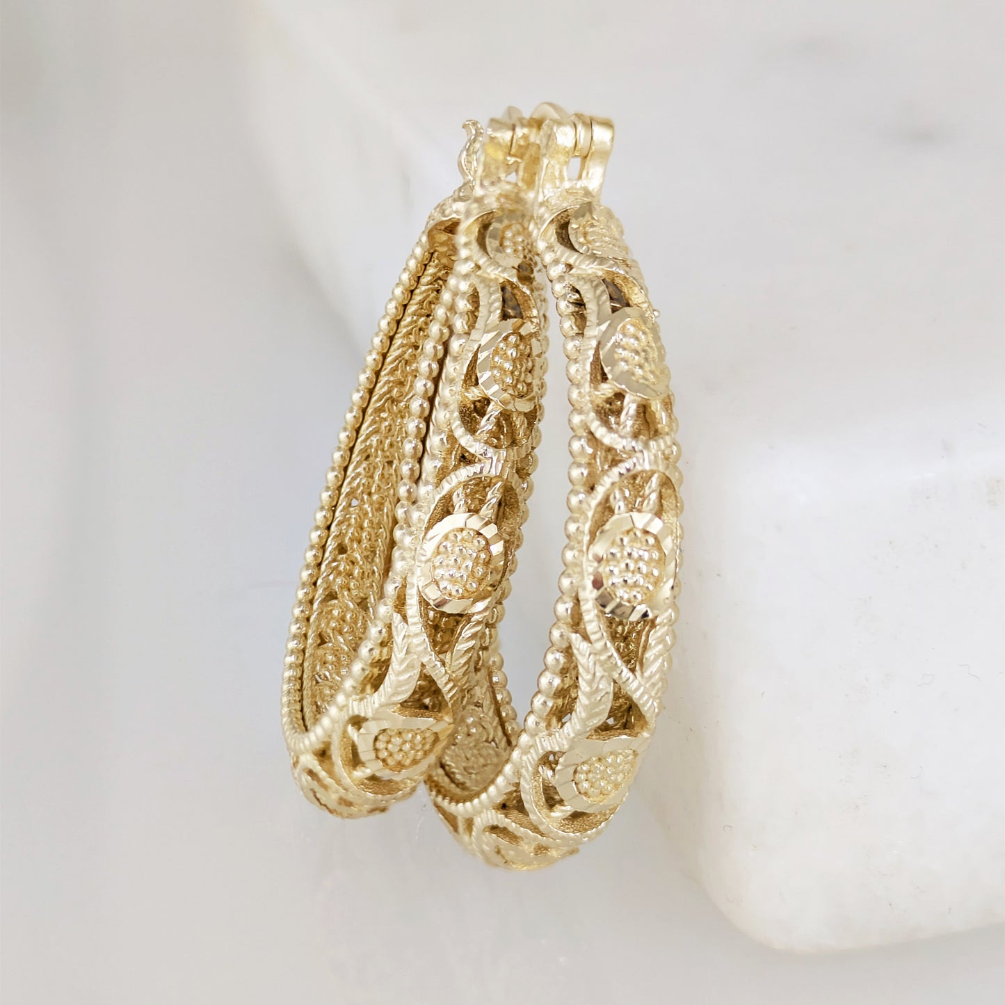 Elegant Floral Filigree Gold Hoop Earrings – Handcrafted in Istanbul
