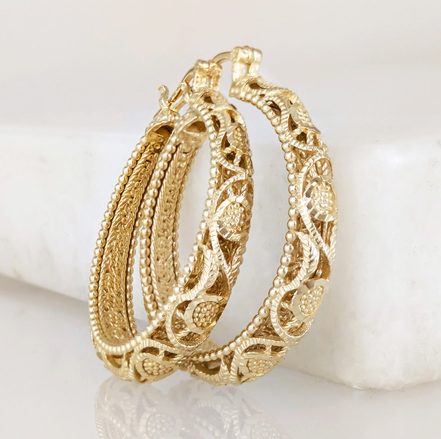 Elegant Floral Filigree Gold Hoop Earrings – Handcrafted in Istanbul