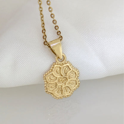Petite Round Floral Pendant