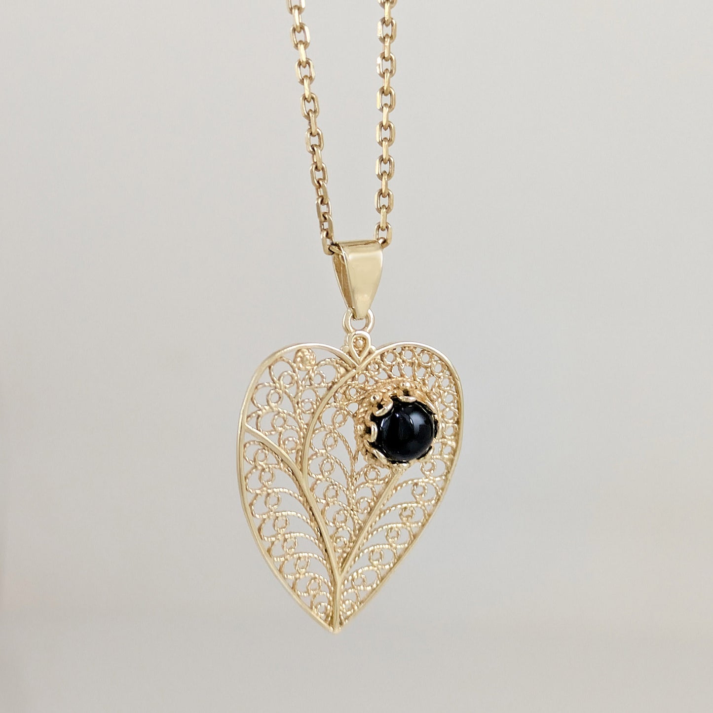 Black Onyx Heart Filigree Pendant