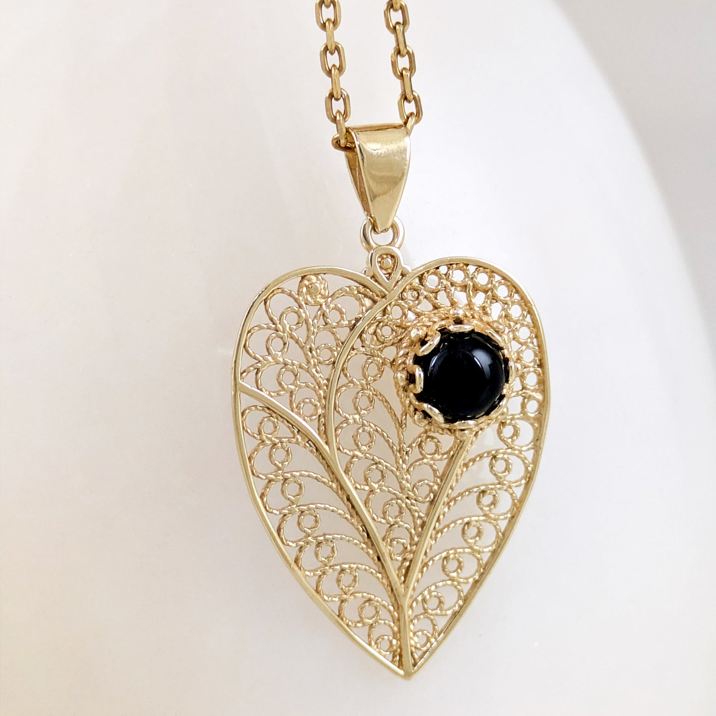 Black Onyx Heart Filigree Pendant