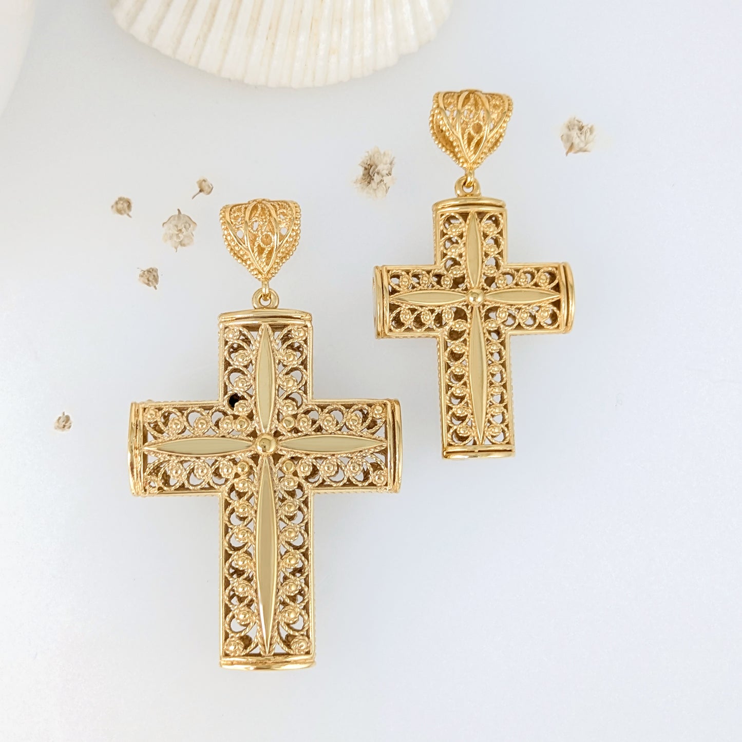 Reversible Scrollwork Filigree Cross Pendant with Dimensional Star Detail