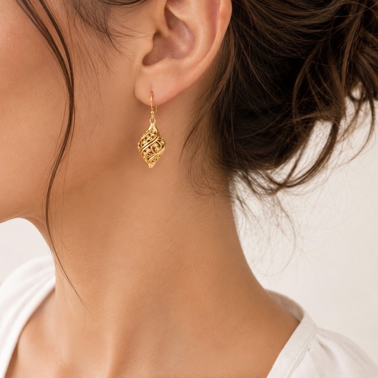 Twisted Filigree Drop Earrings Gold Openwork Jewelry
