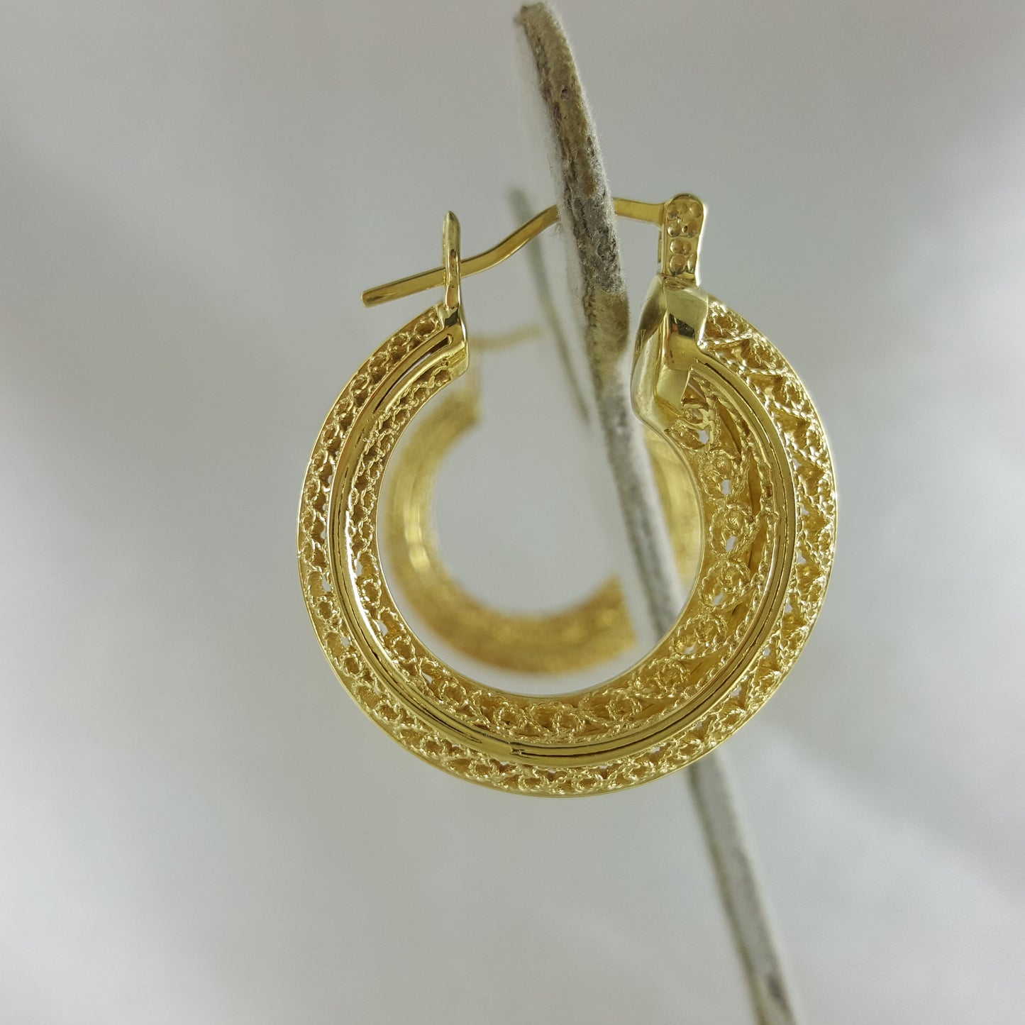 Graduated Filigree Hoop Earrings