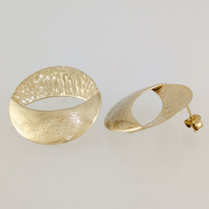 Open Oval Hammered Stud Earrings