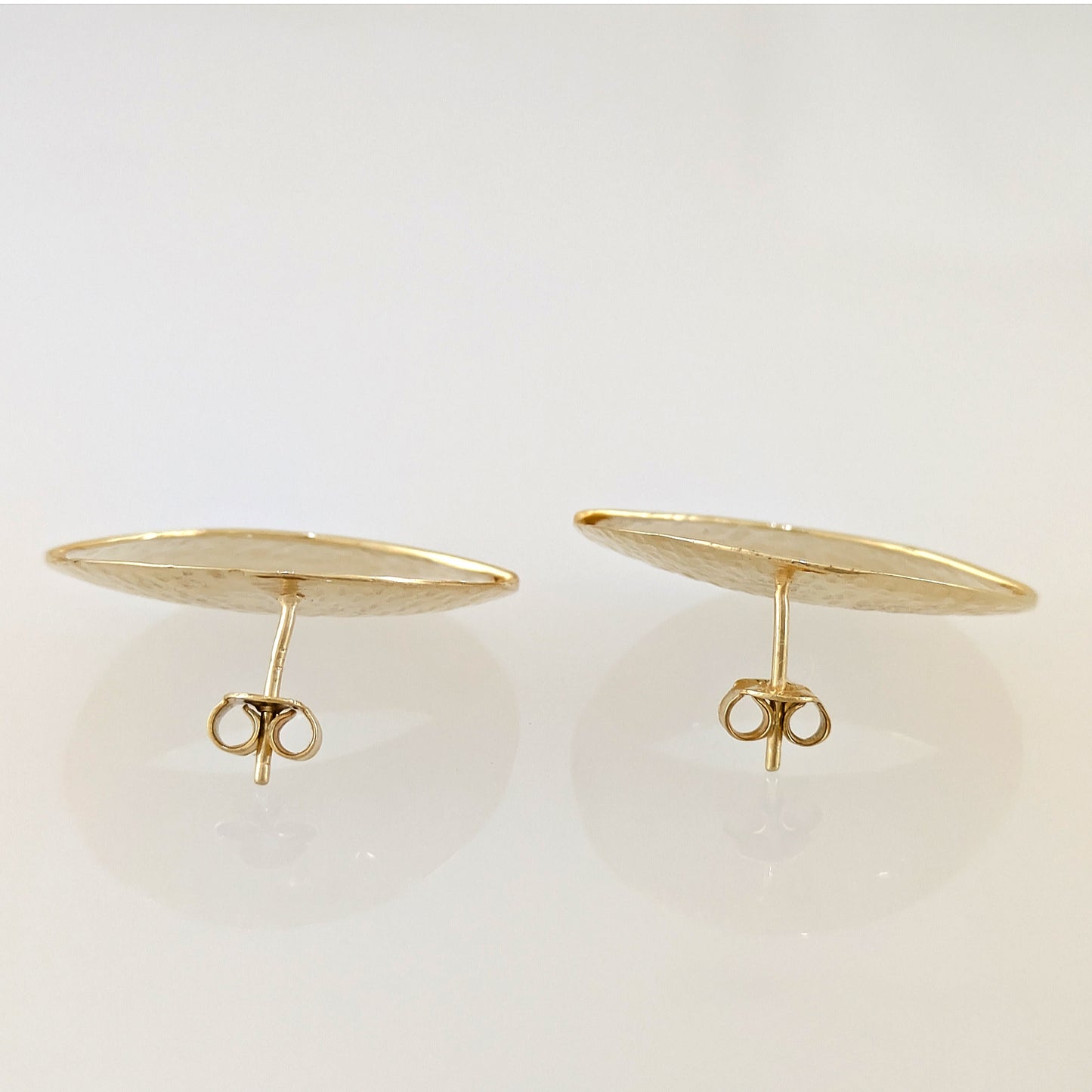 Open Oval Hammered Stud Earrings