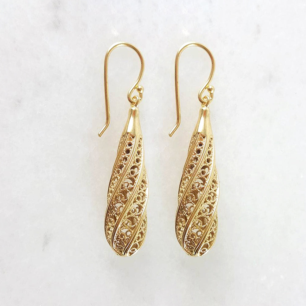 Long Swirl Filigree Drop Earrings with Twisted Pattern