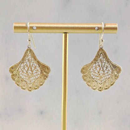 Fan Filigree Dangle Earrings with Openwork Design - TurkishBling