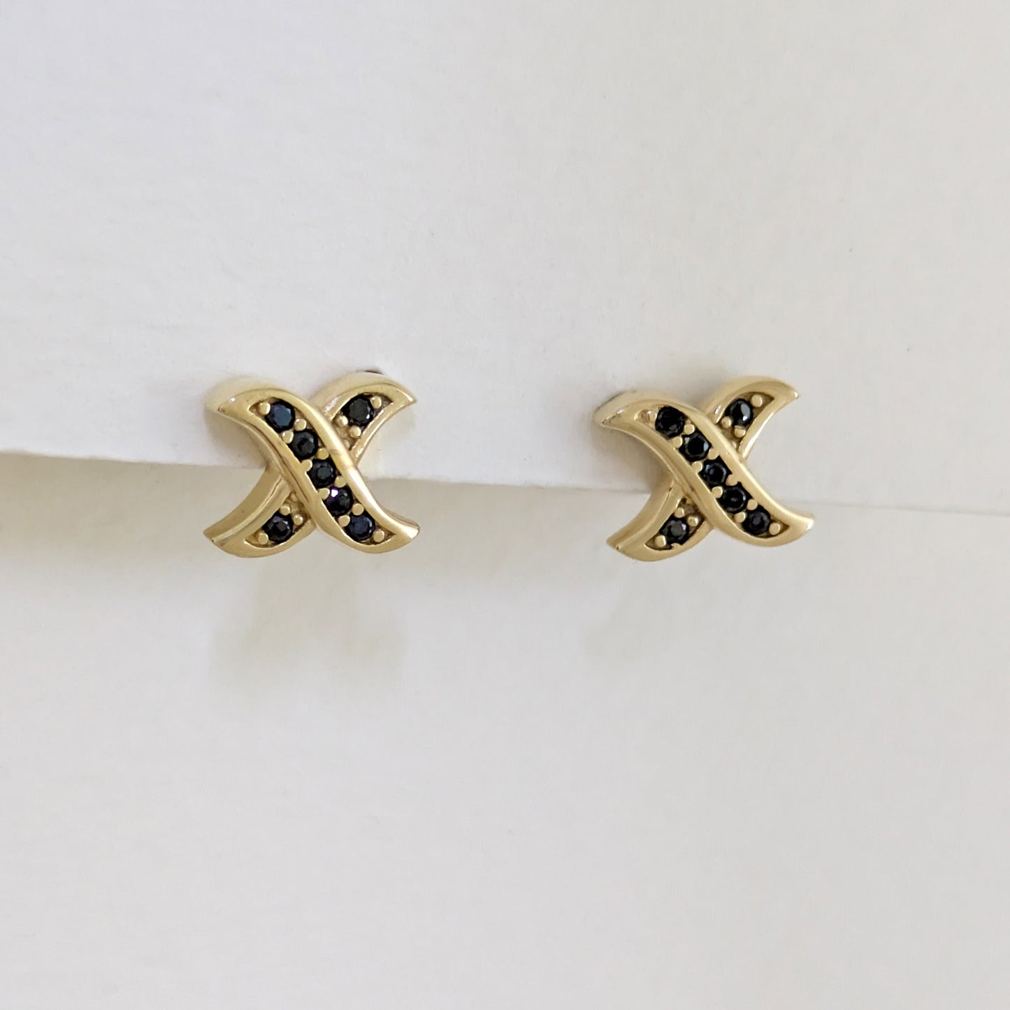 Black Spinel X Stud Earrings