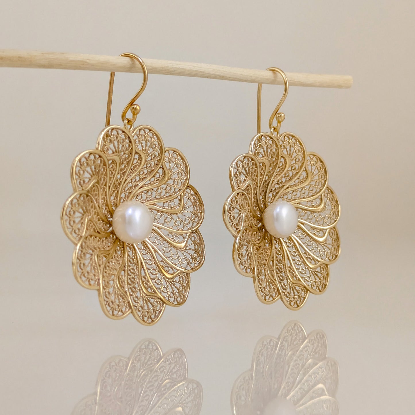 Round Floral Swirl Filigree Pearl Drop Earrings