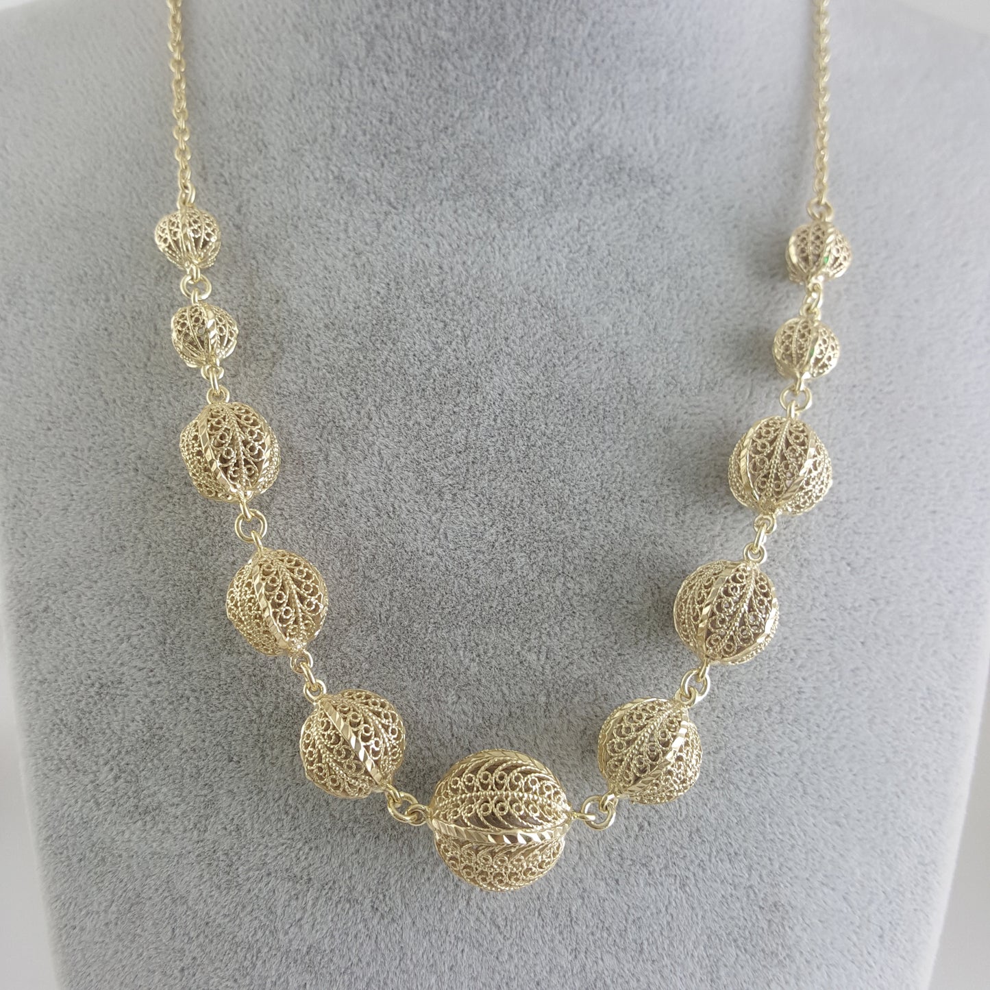 18K Gold Plated Bronze Filigree Ball Necklace – 18 Inch, Shiny and Elegant Design