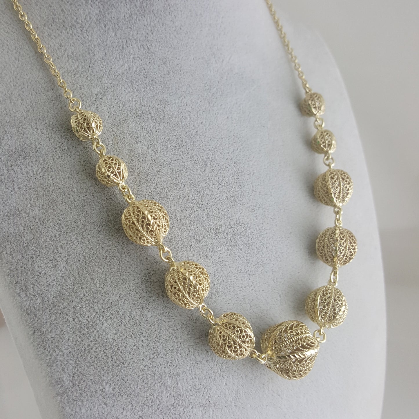 18K Gold Plated Bronze Filigree Ball Necklace – 18 Inch, Shiny and Elegant Design