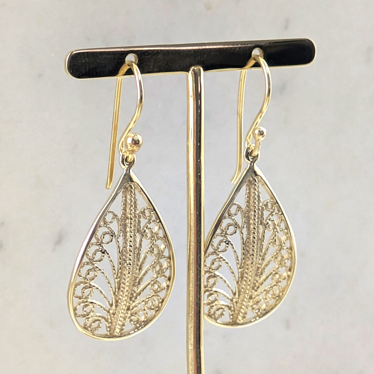 Teardrop Filigree Earrings – Delicate Openwork Design