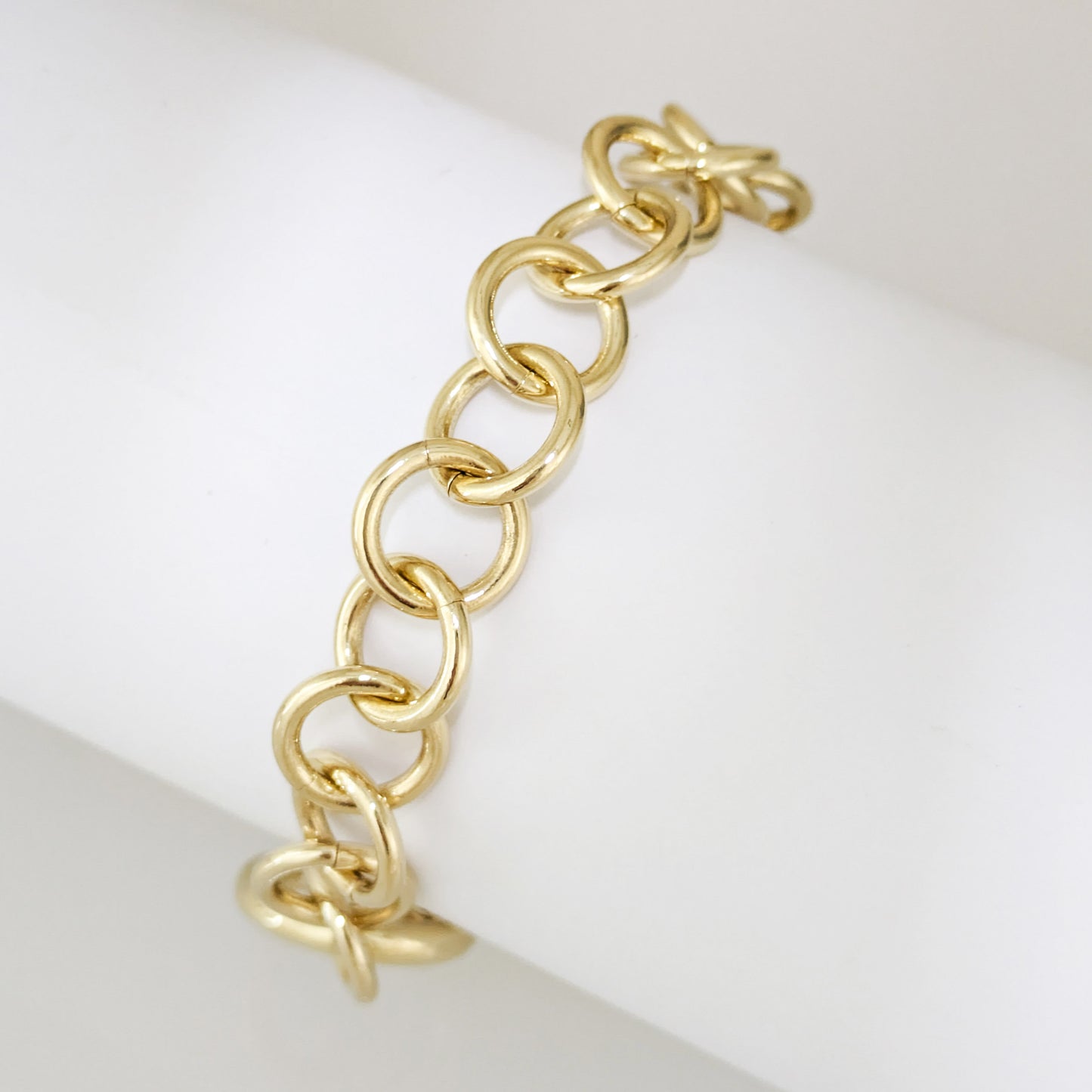 Bold Round Link Gold Tone Chain Bracelet