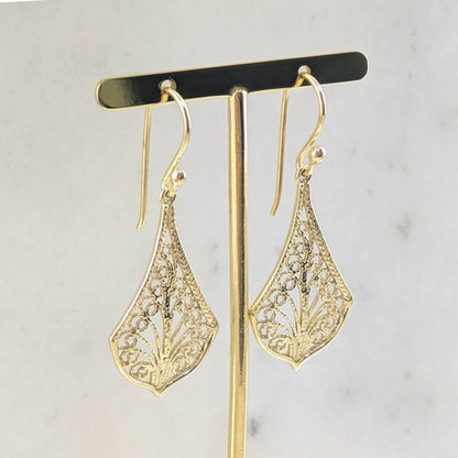 Elegant Filigree Drop Earrings with Nature-Inspired Design - TurkishBling